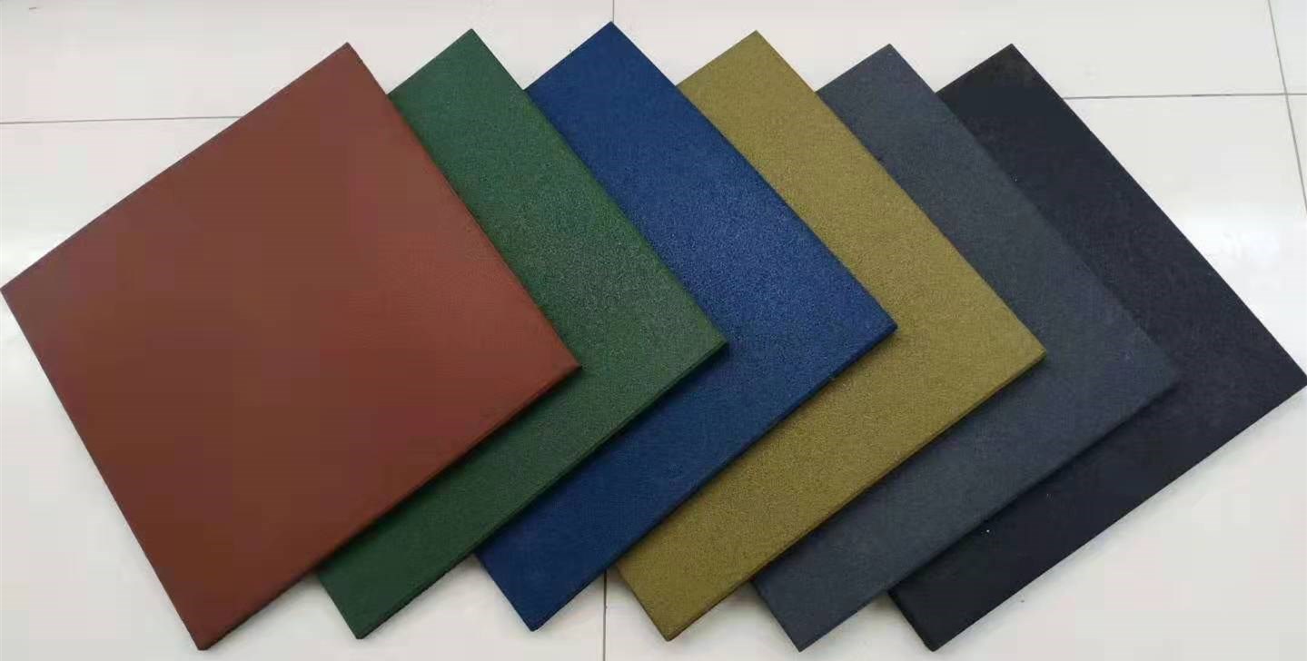 Rubber tile outdoor